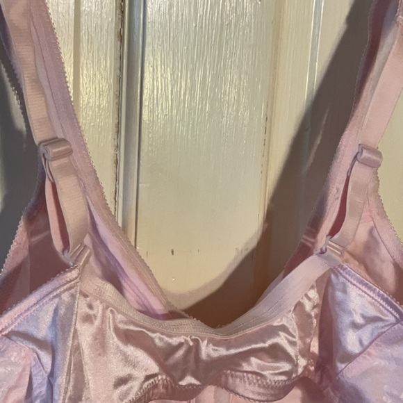 Women’s Pink Bra size 38D front closure - Picture 7 of 7
